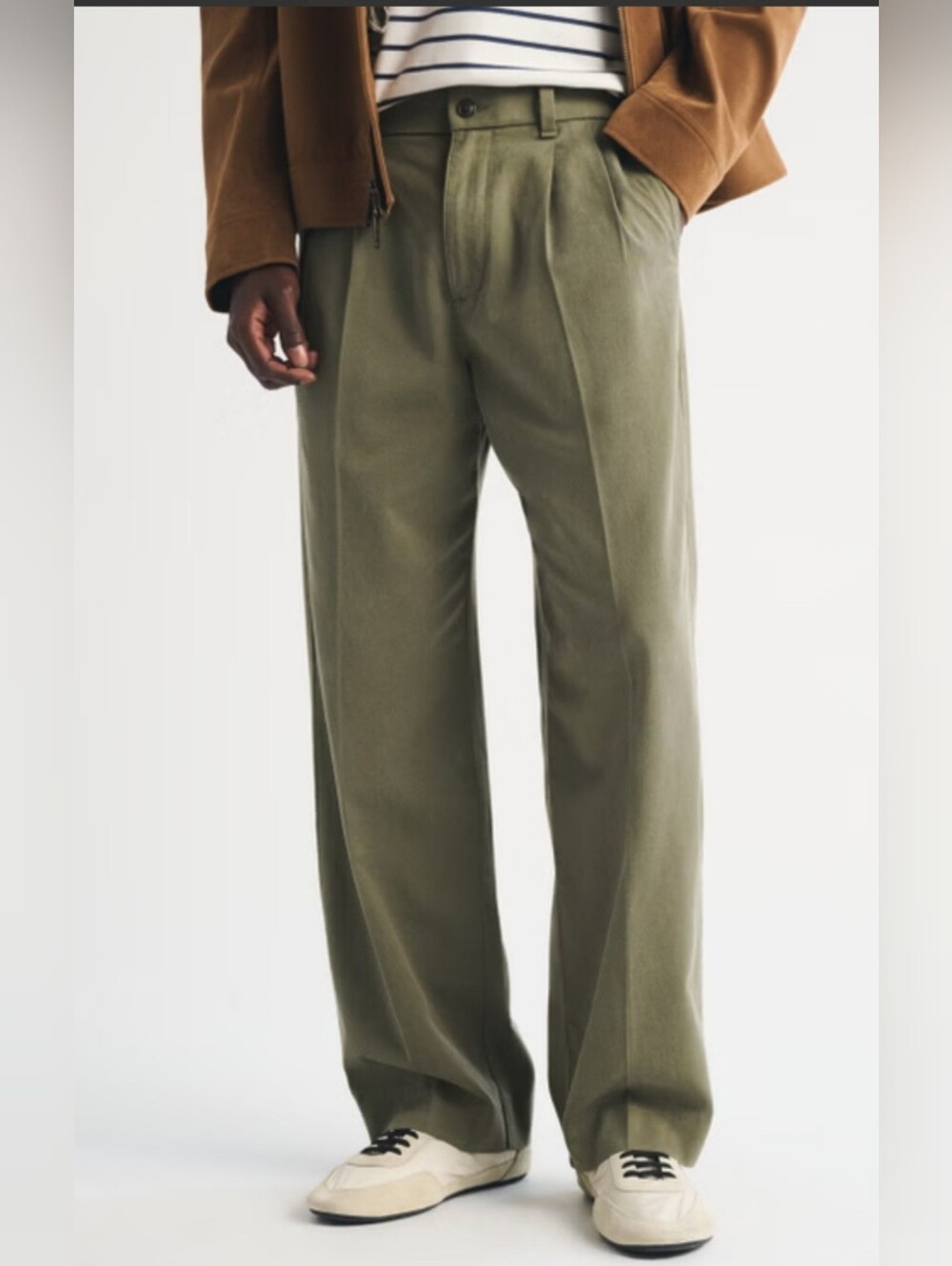 A&F Pants, Size 38/30, Pleated, Cotton, Cuffs, Olive Green